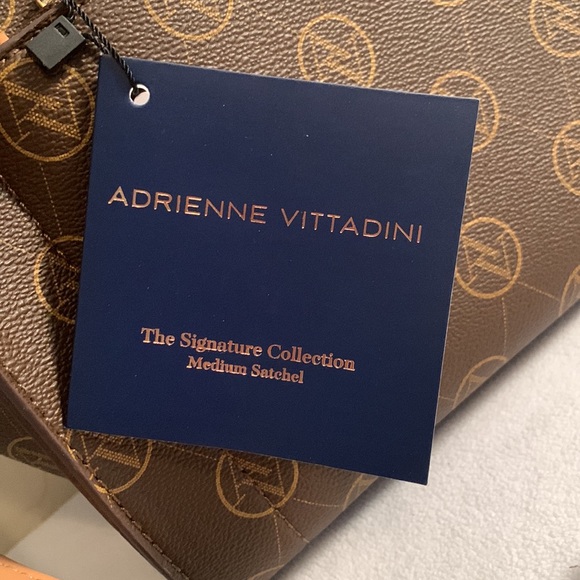 ADRIENNE VITTADINI BRAND NEW WITH TAGS GORGEOUS SATCHEL - Picture 3 of 11